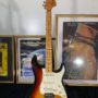 1975 FENDER STRATOCASTER VINTAGE GUITAR IN VIBRANT SUNBURST FINISH