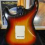 1975 FENDER STRATOCASTER VINTAGE GUITAR IN VIBRANT SUNBURST FINISH